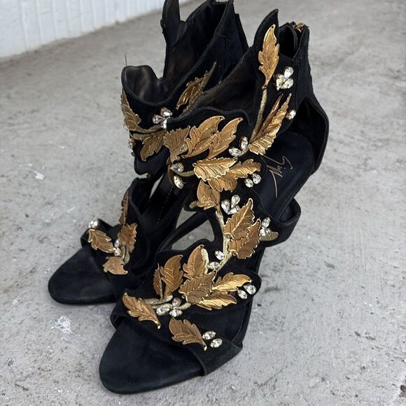 Giuseppe Zanotti gorgeous, stiletto heels - Picture 5 of 13